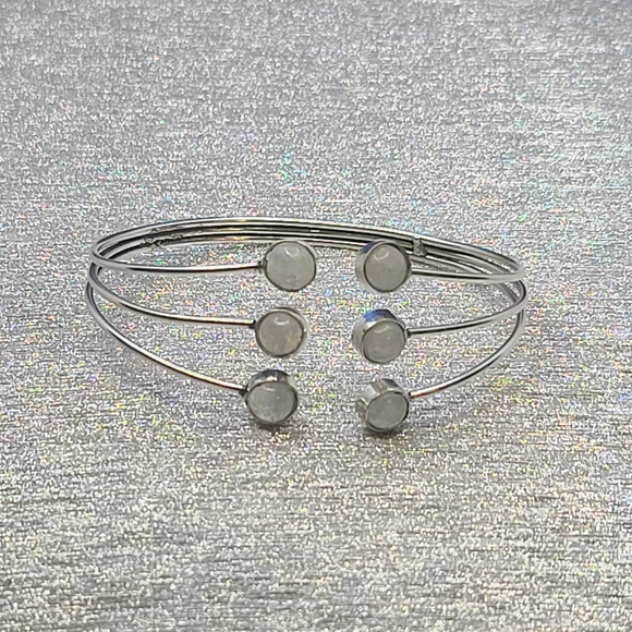 NWT Moonstone Sterling Silver Plated Bracelet - Picture 10 of 10